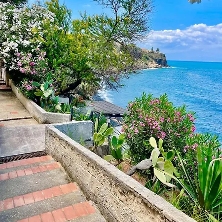 Arcile House - Con Discesa Al Mare Brucoli